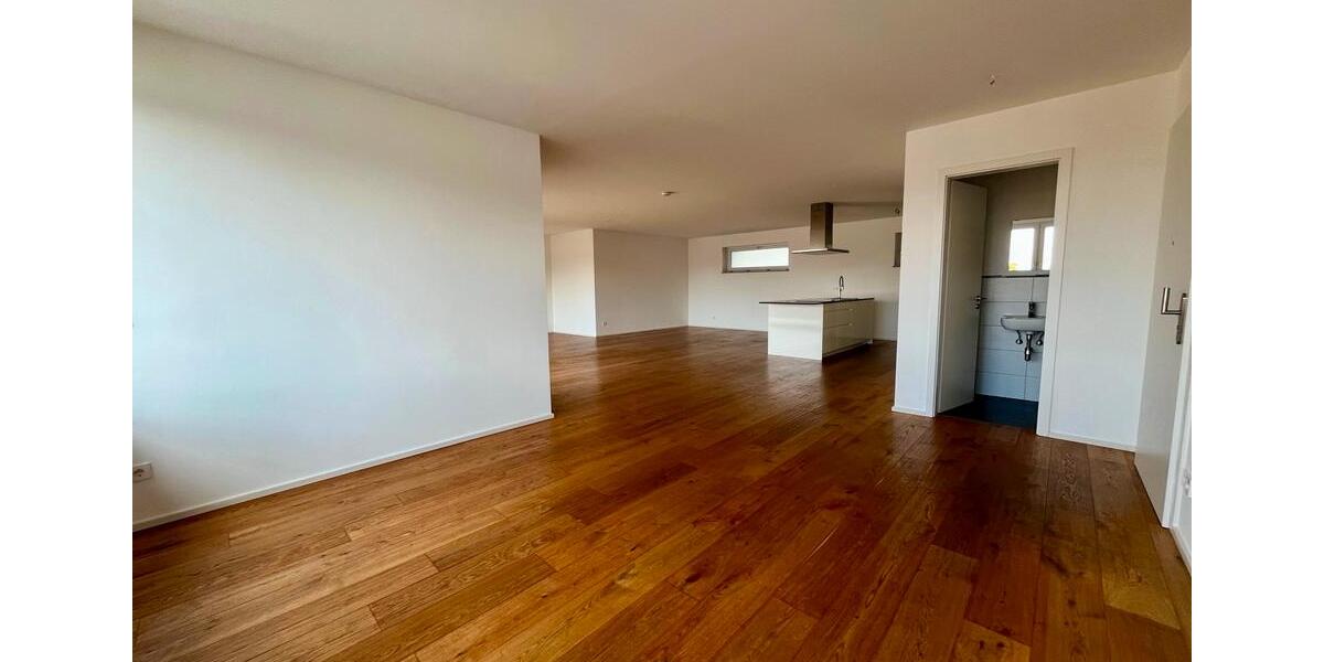 Einfamilienhaus Weinsberg - 3 Zimmer, 141 m&sup2;, 1.800&euro; | Angebot:24370993