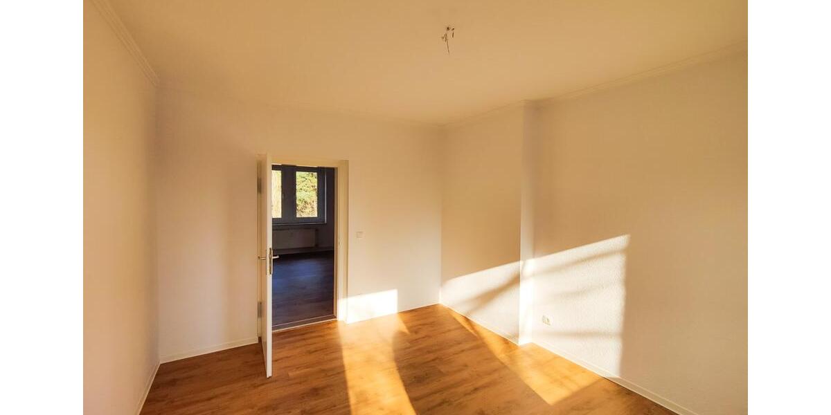 Etagenwohnung Jänschwalde Kolonie - 2 Zimmer, 50 m&sup2;, 249&euro; | Angebot:25838367