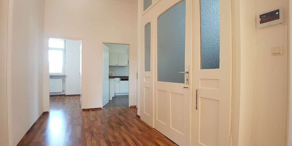 Etagenwohnung Friedberg (Hessen) - 3.5 Zimmer, 100 m&sup2;, 1.050&euro; | Angebot:27229113