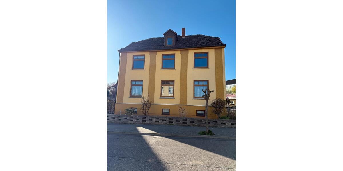 Etagenwohnung Bad Sülze - 4 Zimmer, 100 m&sup2;, 1.100&euro; | Angebot:26242267