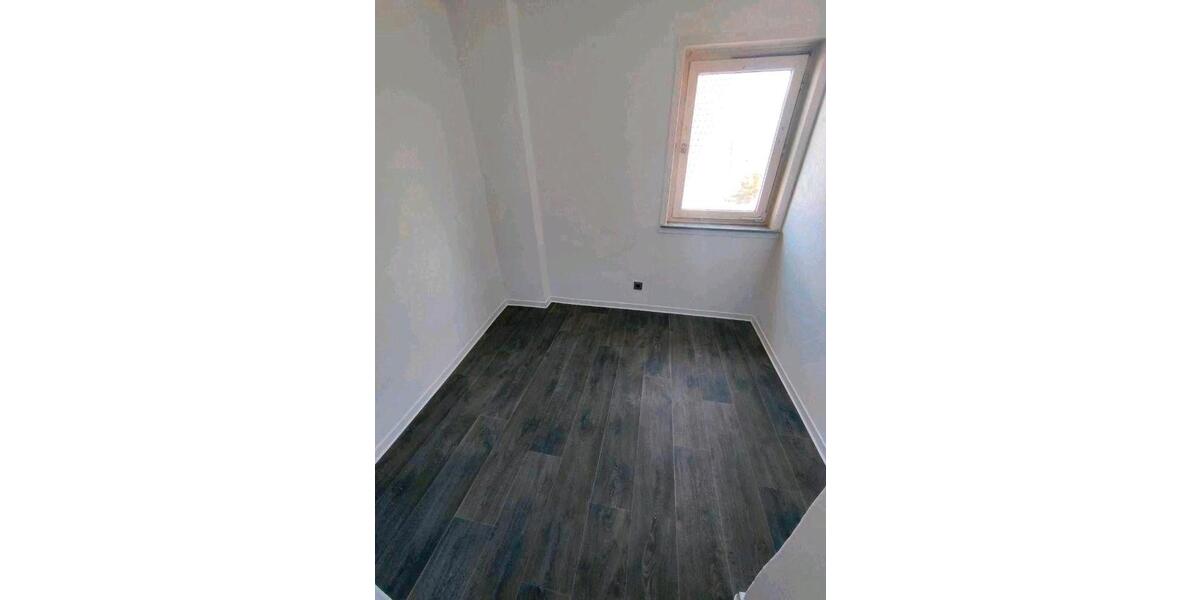 Reihenhaus Homberg (Efze) - 4.5 Zimmer, 105 m&sup2;, 810&euro; | Angebot:25969077