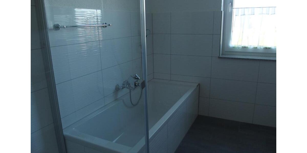 Neubauwohnung 3 Zimmer, Küche, Bad, Abstellraum 3 zimmer