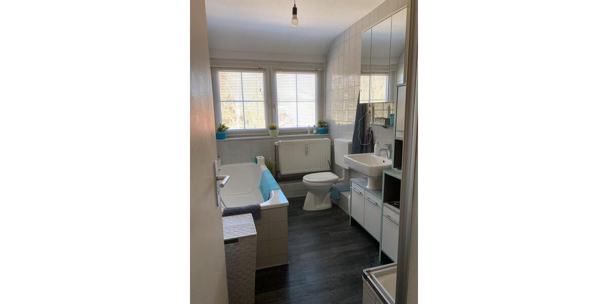 Etagenwohnung Ebstorf - 3 Zimmer, 75 m&sup2;, 830&euro; | Angebot:26075109