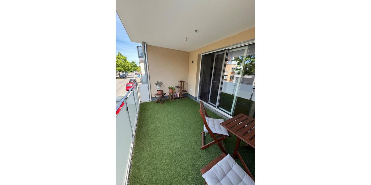 Erdgeschoßwohnung Herrenberg - 4.5 Zimmer, 105 m&sup2;, 1.950&euro; | Angebot:26415269