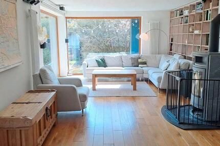 Haus Lörrach - 5 Zimmer, 140 m&sup2;, 2.600&euro; | Angebot:26098163