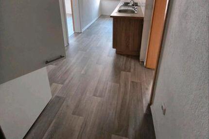 3 ZimmerKücheBad mit Küche * renoviert 3 zimmer