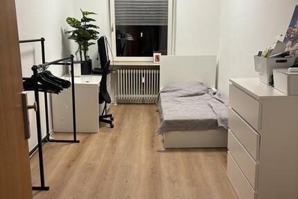 Wohnen auf Zeit Karlsruhe - 3 Zimmer, 13 m&sup2;, 470&euro; | Angebot:25178906