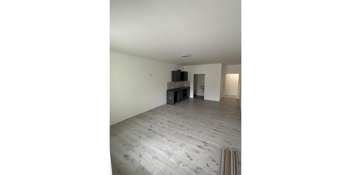 Etagenwohnung Neustadt an der Donau - 1 Zimmer, 35 m&sup2;, 1.100&euro; | Angebot:26272762