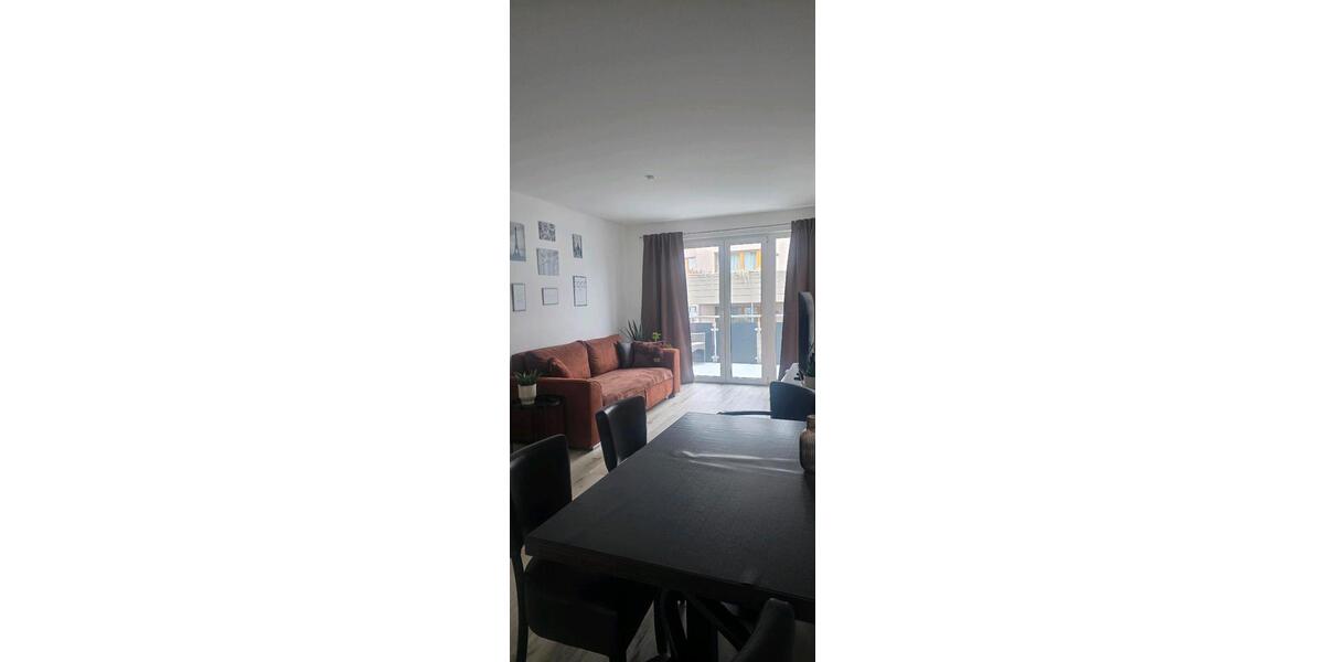 Etagenwohnung Rühen - 2 Zimmer, 63 m&sup2;, 800&euro; | Angebot:26227080