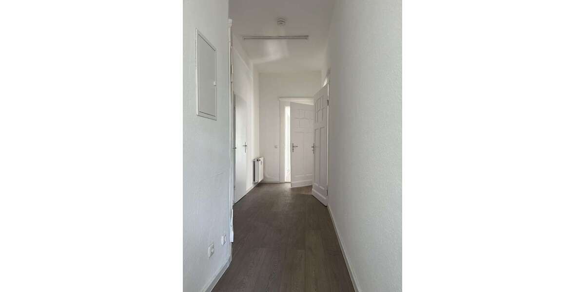 Etagenwohnung Zwickau Pölbitz - 3 Zimmer, 85 m&sup2;, 520&euro; | Angebot:27032760