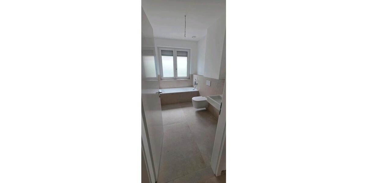 Erdgeschoßwohnung Bad Nauheim - 3 Zimmer, 92 m&sup2;, 2.000&euro; | Angebot:26448992