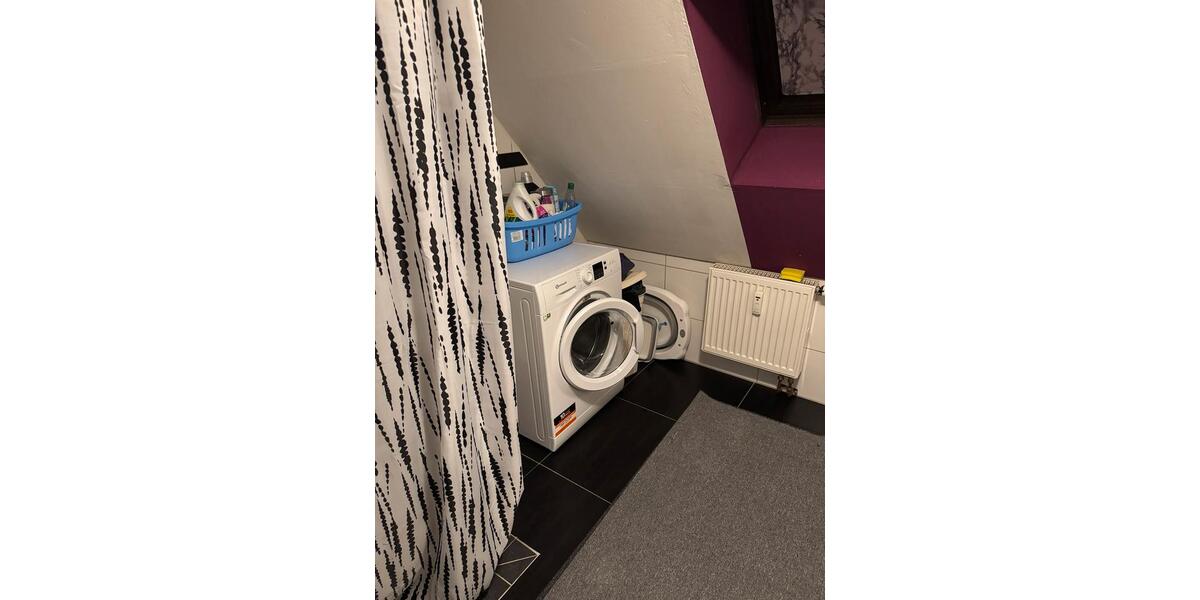 Dachgeschoßwohnung Aalen Attenhofen - 3 Zimmer, 85 m&sup2;, 800&euro; | Angebot:26231213