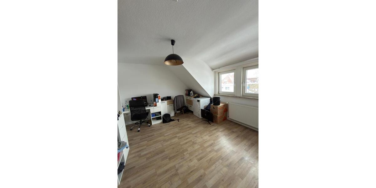 Dachgeschoßwohnung Duderstadt - 3 Zimmer, 77 m&sup2;, 400&euro; | Angebot:24804010