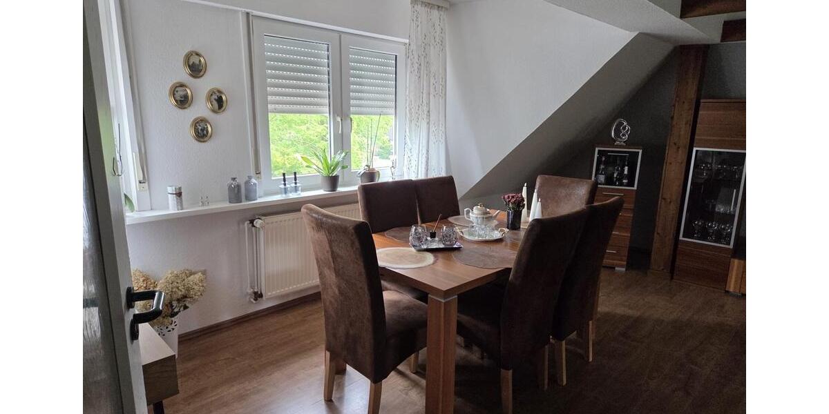 Dachgeschoßwohnung Bersenbrück - 3 Zimmer, 105 m&sup2;, 900&euro; | Angebot:26567075