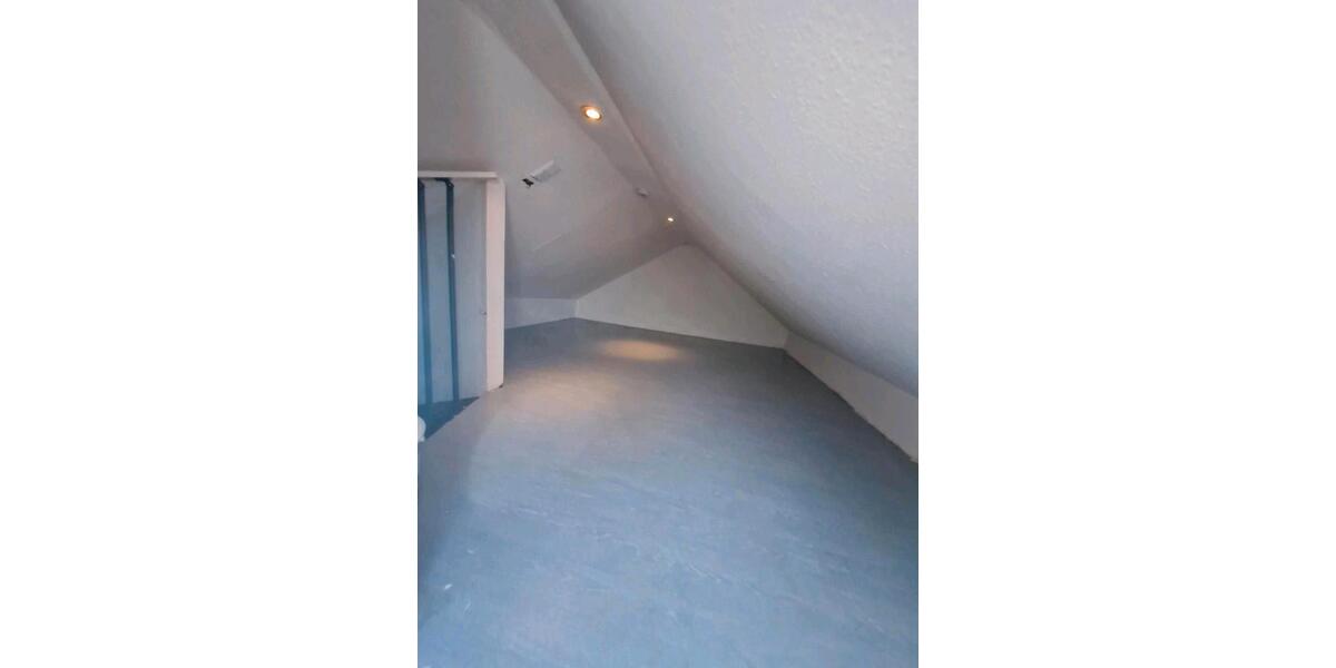 Etagenwohnung Duisburg Duisburg-Mitte - 2 Zimmer, 64 m&sup2;, 733&euro; | Angebot:26673009