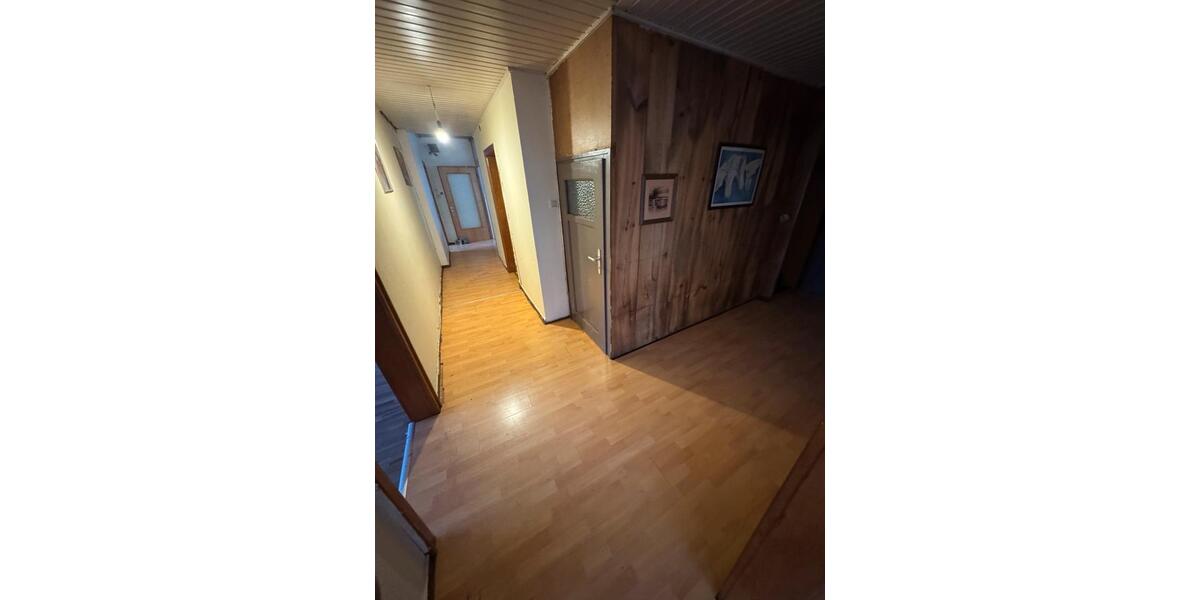 Etagenwohnung Sankt Ingbert - 5 Zimmer, 120 m&sup2;, 850&euro; | Angebot:24364808