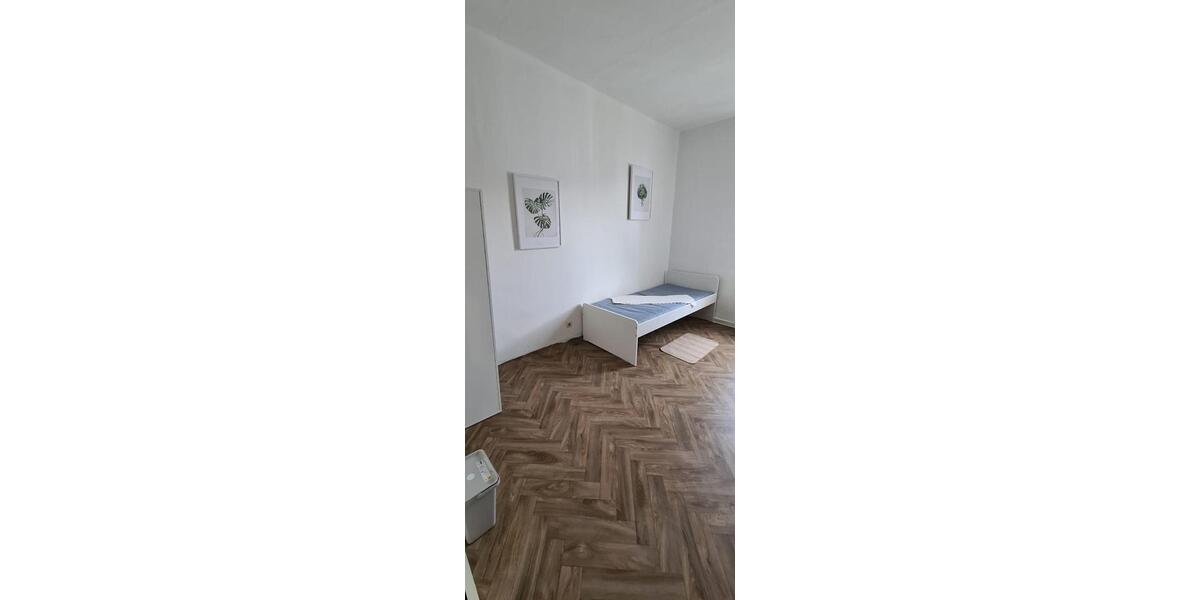 Various 1-room Appartments availalbe now! 1 zimmer