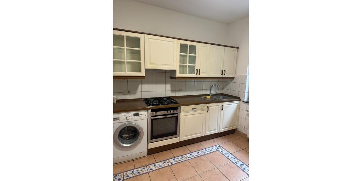 Erdgeschoßwohnung Delmenhorst Deichhorst - 5 Zimmer, 139 m&sup2;, 1.500&euro; | Angebot:24864753