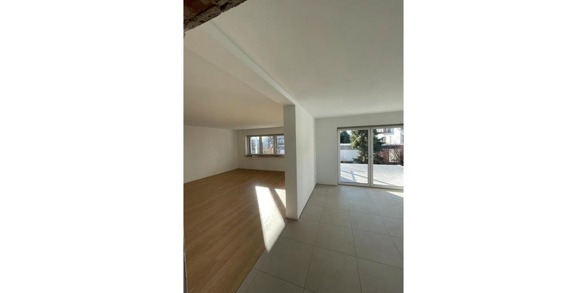 4-Zimmer-Wohnung (EG mit TerrasseGarten) in Hilpoltstein 4 zimmer