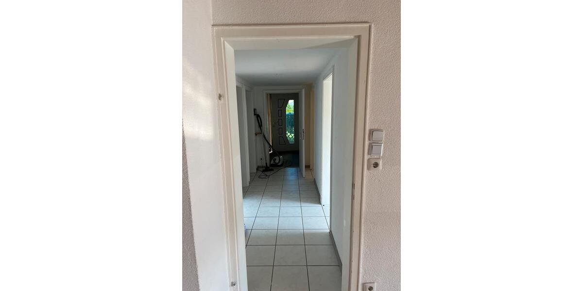 Erdgeschoßwohnung Ebersbach an der Fils - 3 Zimmer, 80 m&sup2;, 1.100&euro; | Angebot:26550327
