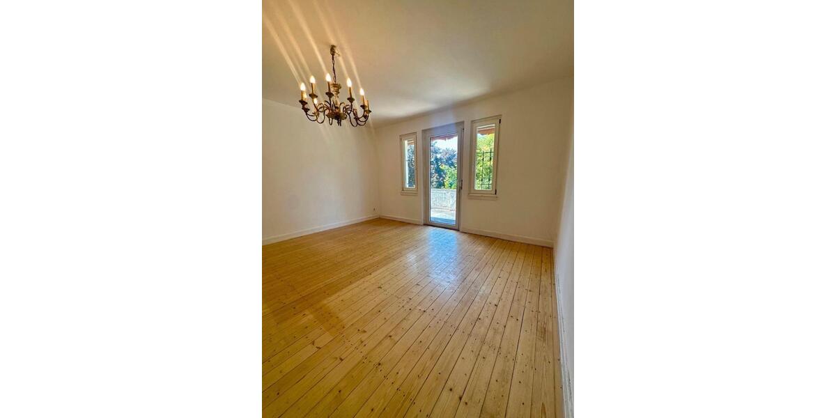 Großes WG Zimmer in Villa Gonsenheim 1 zimmer