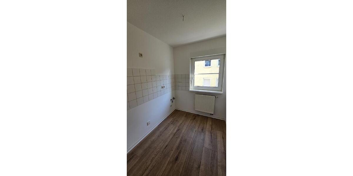 Etagenwohnung Nossen - 2 Zimmer, 47 m&sup2;, 360&euro; | Angebot:25902833