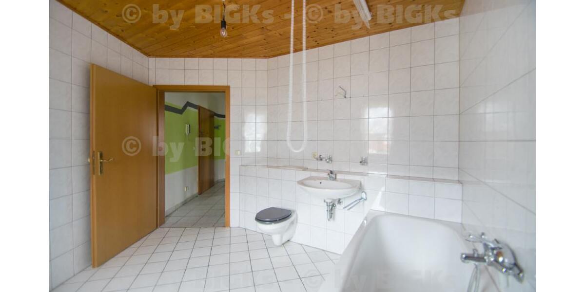 BIGKs - Suhl Mitte: 1Raumwohnung, Fahrstuhl, integrierte Küche&Wannenbad,Balkon (-;) - Etagenwohnung Suhl Suhl Mitte | Angebot:27126011