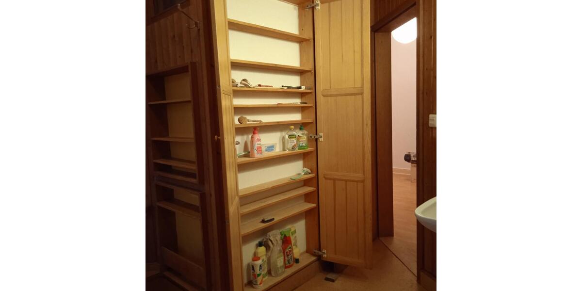 Etagenwohnung Marburg - 5 Zimmer, 120 m&sup2;, 1.800&euro; | Angebot:25274523