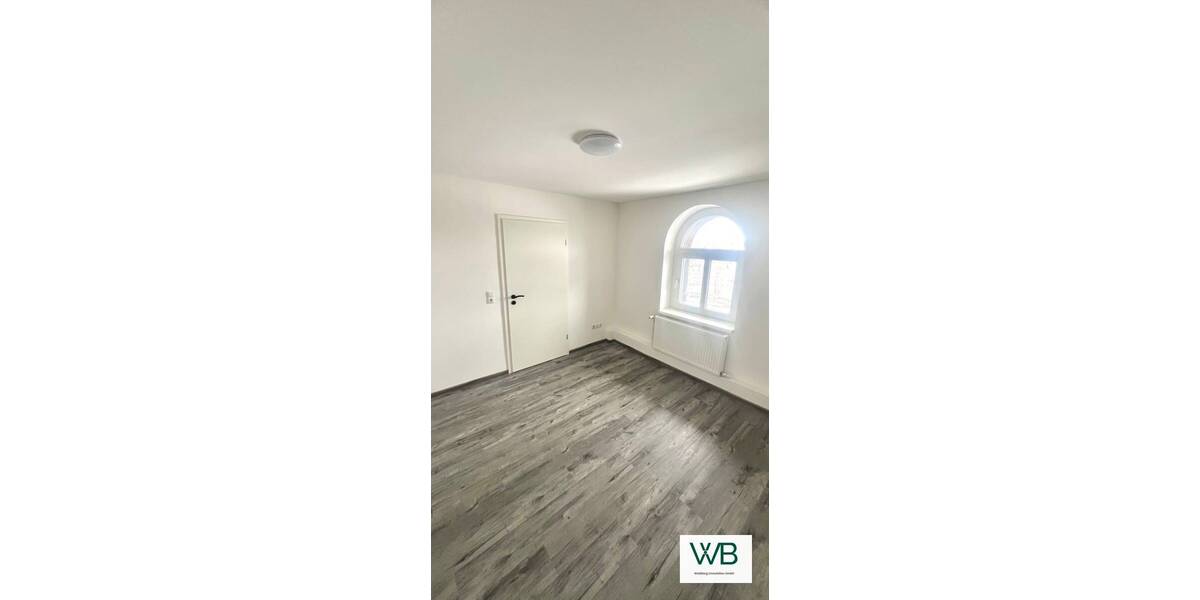 Etagenwohnung Helmstedt - 5 Zimmer, 129 m&sup2;, 1.100&euro; | Angebot:26657697
