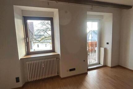 Wohnung Waldshut-Tiengen Tiengen - 3 Zimmer, 98 m&sup2;, 700&euro; | Angebot:24770891