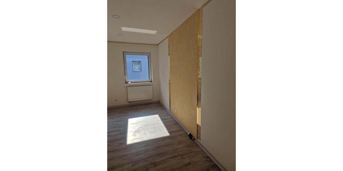 Etagenwohnung Neuwied - 2 Zimmer, 62 m&sup2;, 800&euro; | Angebot:26039215