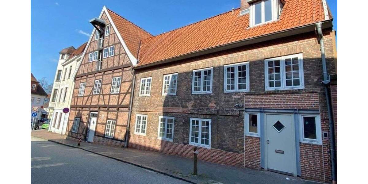 Etagenwohnung Itzehoe - 3 Zimmer, 108 m&sup2;, 925&euro; | Angebot:24860530