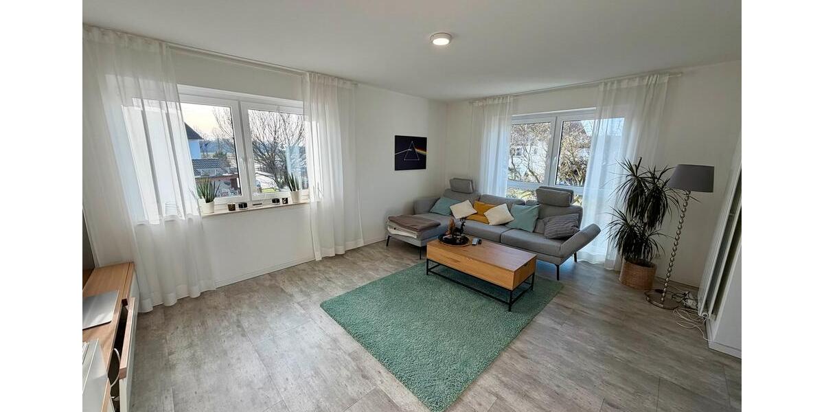 Moderne 1.OG 3-Zimmer-Wohnung mit großzügigen Balkon 3 zimmer