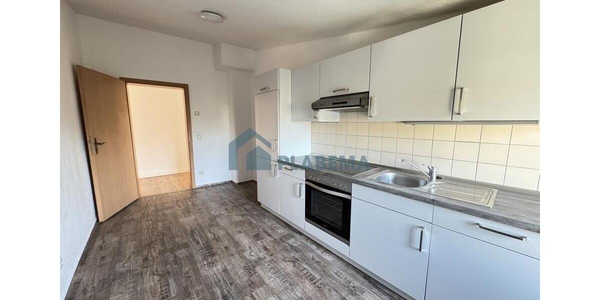 Dachgeschoßwohnung Parchim - 3 Zimmer, 75 m&sup2;, 760&euro; | Angebot:23526895