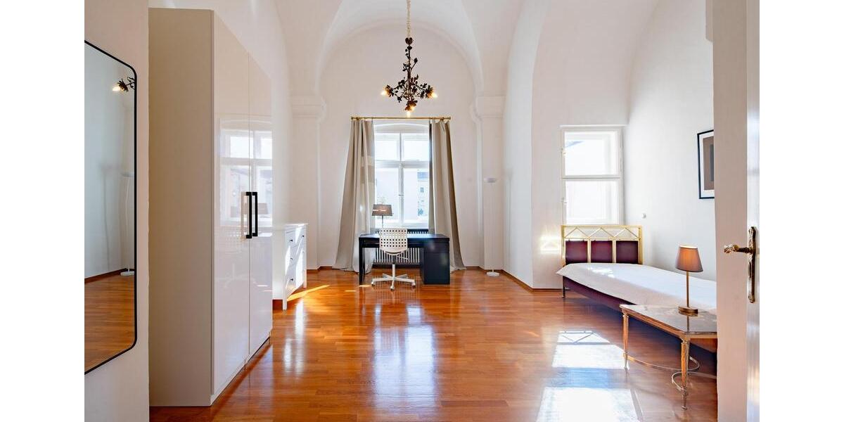 Elegante Altbauwohnung 3 zimmer