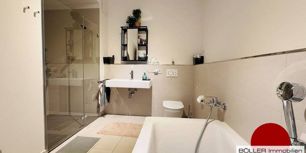 Etagenwohnung Nürnberg Gleißbühl - 4 Zimmer, 101 m&sup2;, 1.550&euro; | Angebot:26206952