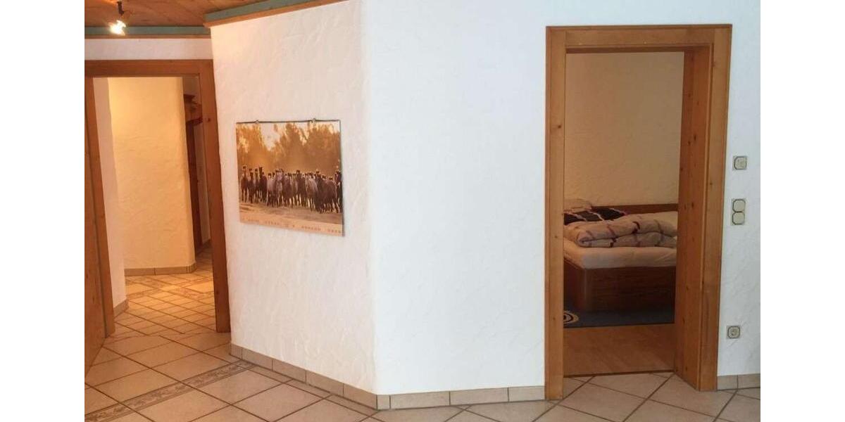 Erdgeschoßwohnung Pronsfeld - 3 Zimmer, 72 m&sup2;, 680&euro; | Angebot:26464919