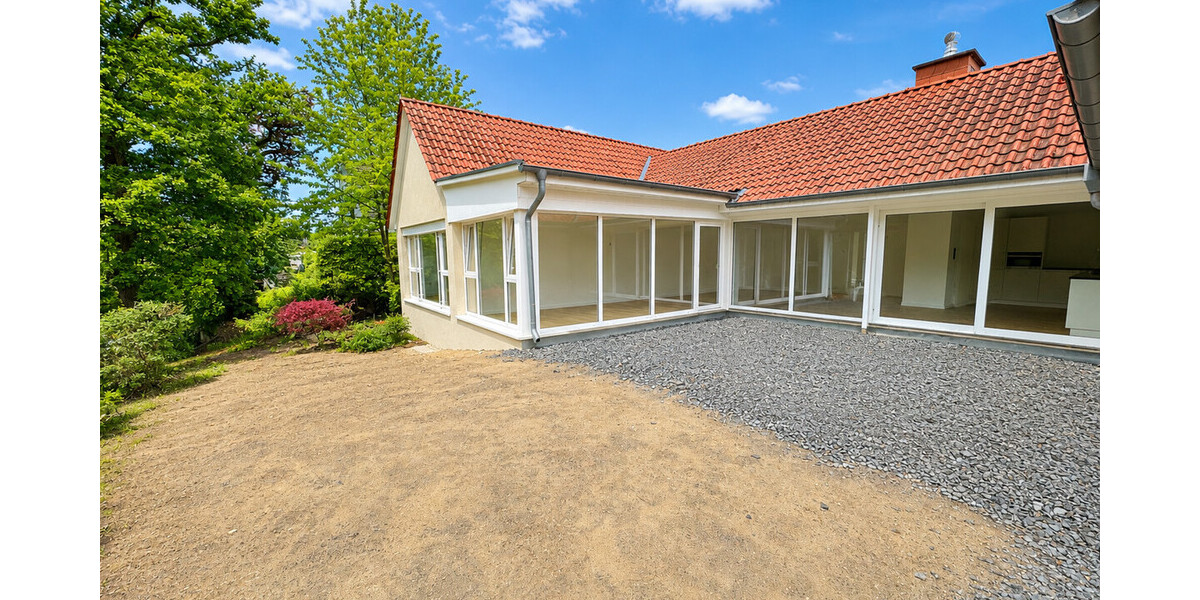 Exklusive kernsanierte Loftwohnung im Erstbezug mit Privatteich & Panorama-Glasfront - Erdgeschoßwohnung Münster / Albachten Albachten | Angebot:26621543