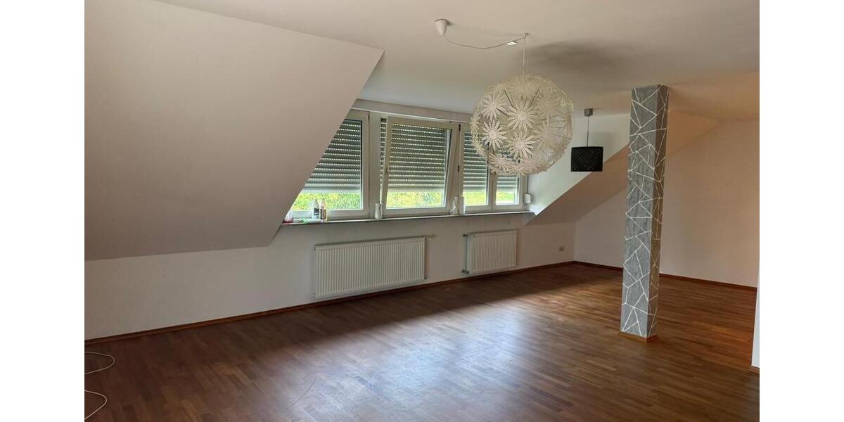 Dachgeschoßwohnung Fell - 3 Zimmer, 90 m&sup2;, 800&euro; | Angebot:26566084