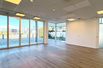 Gewerbeobjekt Timmendorfer Strand - 2.750&euro; | Angebot:23887866