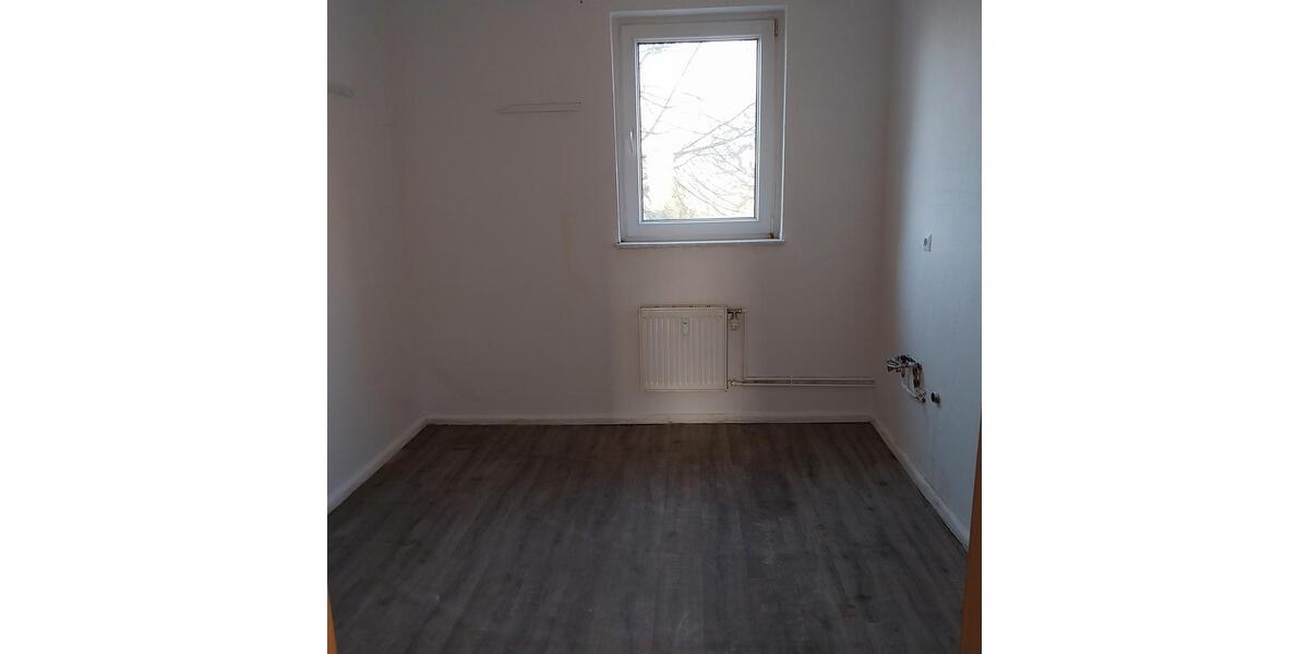 Etagenwohnung Galenbeck - 4 Zimmer, 72 m&sup2;, 326&euro; | Angebot:19457875