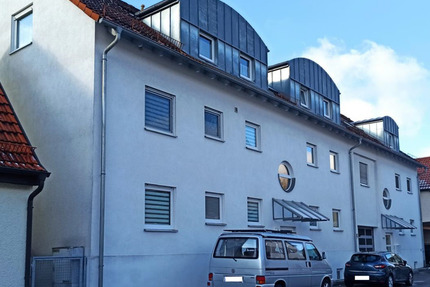 3 Zi-Dachgeschoßwohnung inklusvie TG Stellplatz zu vermieten