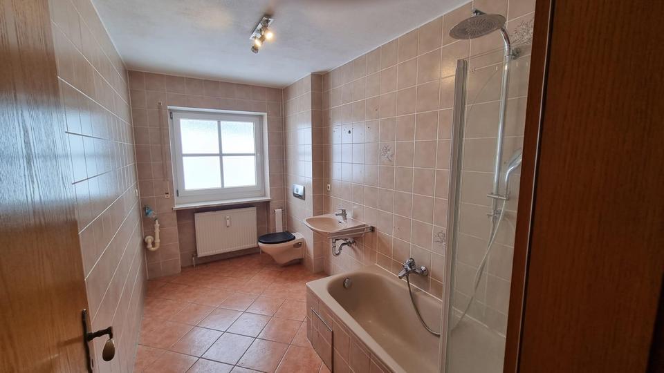 Erdgeschoßwohnung Pocking - 2 Zimmer, 65 m&sup2;, 850&euro; | Angebot:24446960