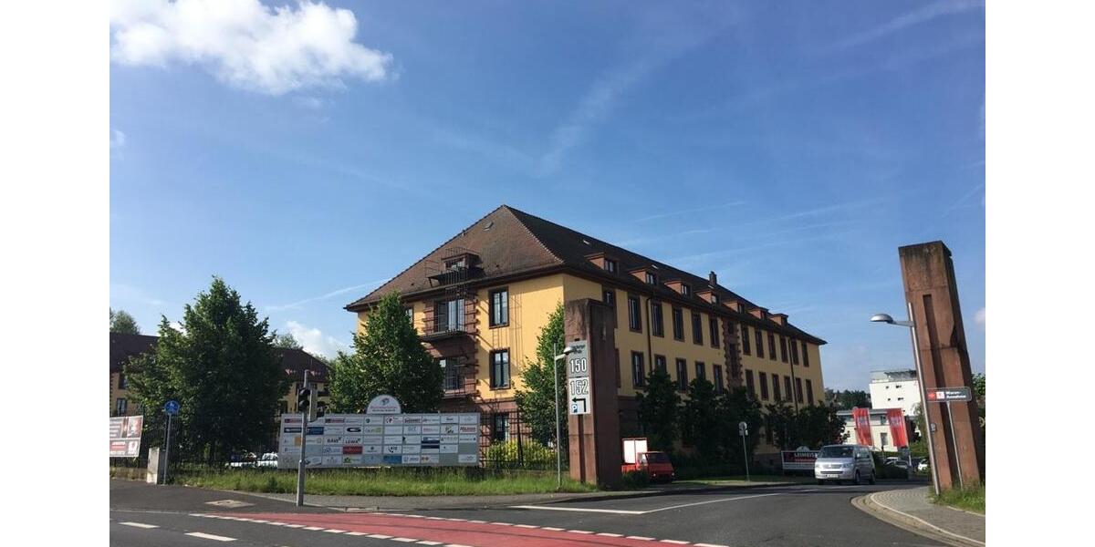 LAGERRAUM DACHGESCHOSS IN DER WÜRZBURGER STR. 152 IN ASCHAFFENBURG ZU VERMIETEN zimmer