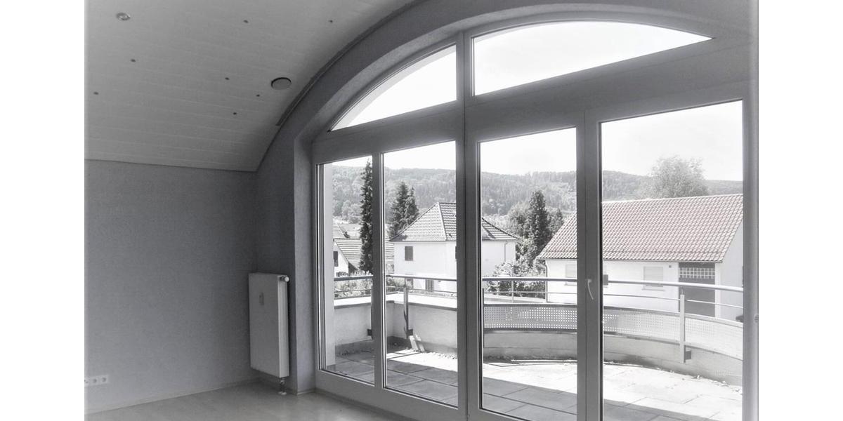 Dachgeschoßwohnung Lorch - 5 Zimmer, 111 m&sup2;, 1.175&euro; | Angebot:26322357