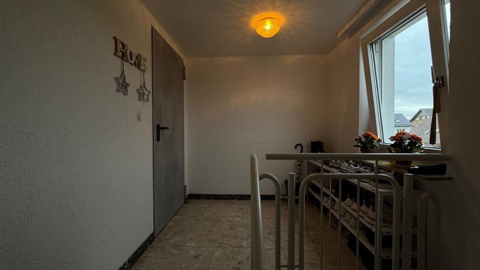 Dachgeschoßwohnung Kirchlengern - 3 Zimmer, 70 m&sup2;, 825&euro; | Angebot:25854721