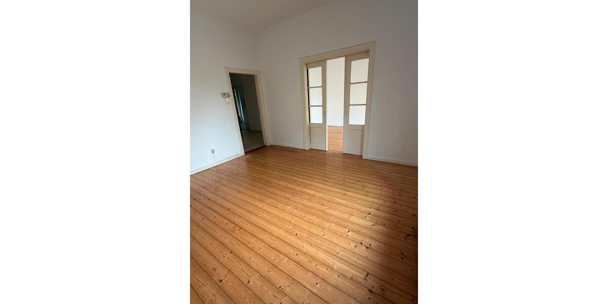 Hochparterre Oldenburg Bloherfelde - 4 Zimmer, 85 m&sup2;, 720&euro; | Angebot:26582760