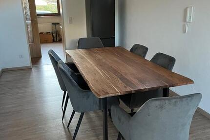 Wg Zimmer mit Balkon 1 zimmer