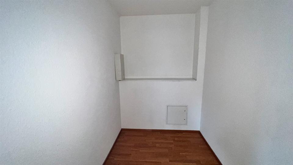 Erdgeschoßwohnung Schönebeck (Elbe) - 2 Zimmer, 62 m&sup2;, 480&euro; | Angebot:22921944