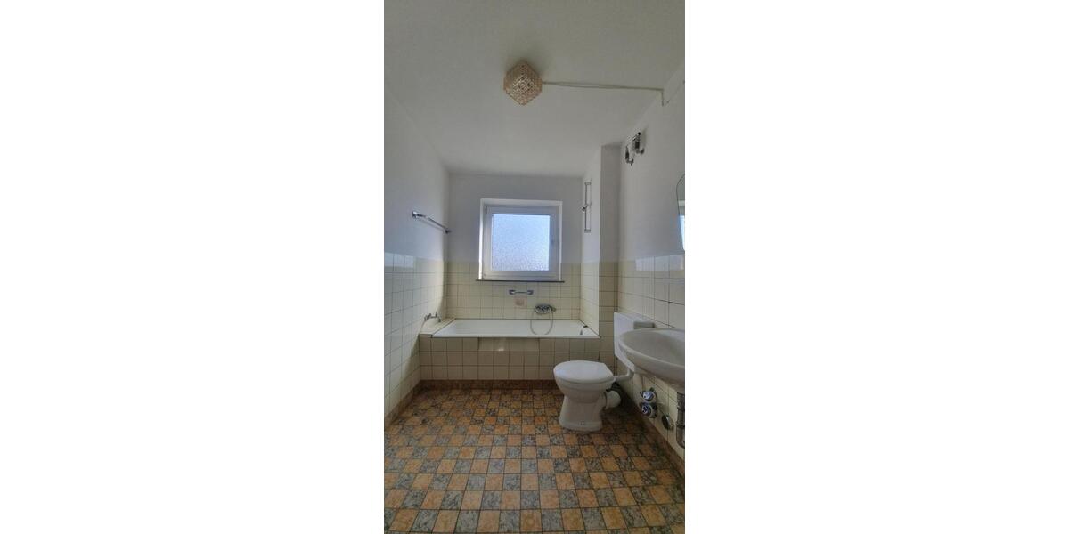 Etagenwohnung Waldkappel - 3 Zimmer, 76 m&sup2;, 400&euro; | Angebot:25432473